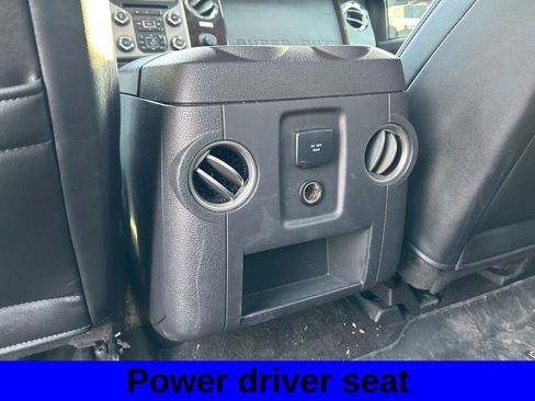 Used 2016 Ford F250 Platinum w/ FX4 Off-Road Package image 8