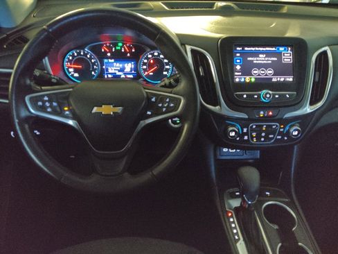 Used 2022 Chevrolet Equinox LT image 22