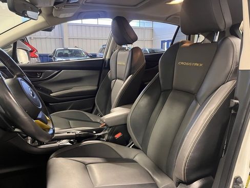 Used 2021 Subaru Crosstrek 2.5i Sport w/ Moonroof Package image 22
