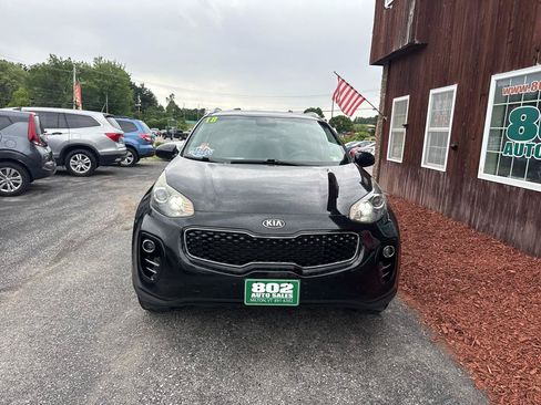 Used 2018 Kia Sportage LX w/ LX Popular Package AWD/4WD image 3