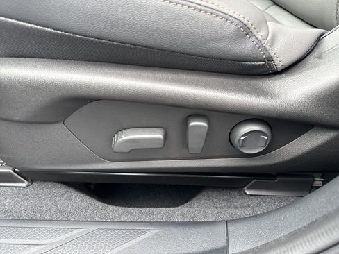 New 2026 Subaru Outback Limited image 10