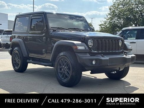 Used 2024 Jeep Wrangler Sport AWD/4WD image 1