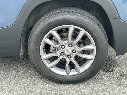Certified 2024 GMC Terrain SLT AWD/4WD image 12