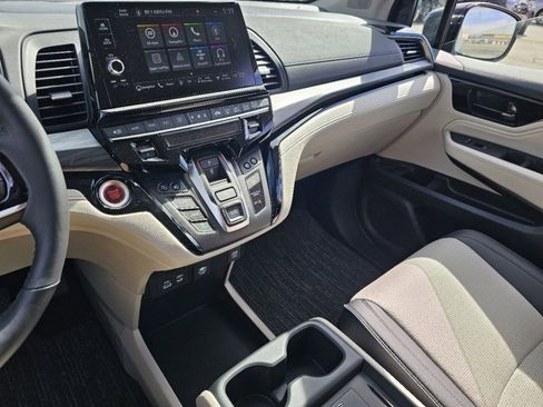 New 2026 Honda Odyssey Elite image 35