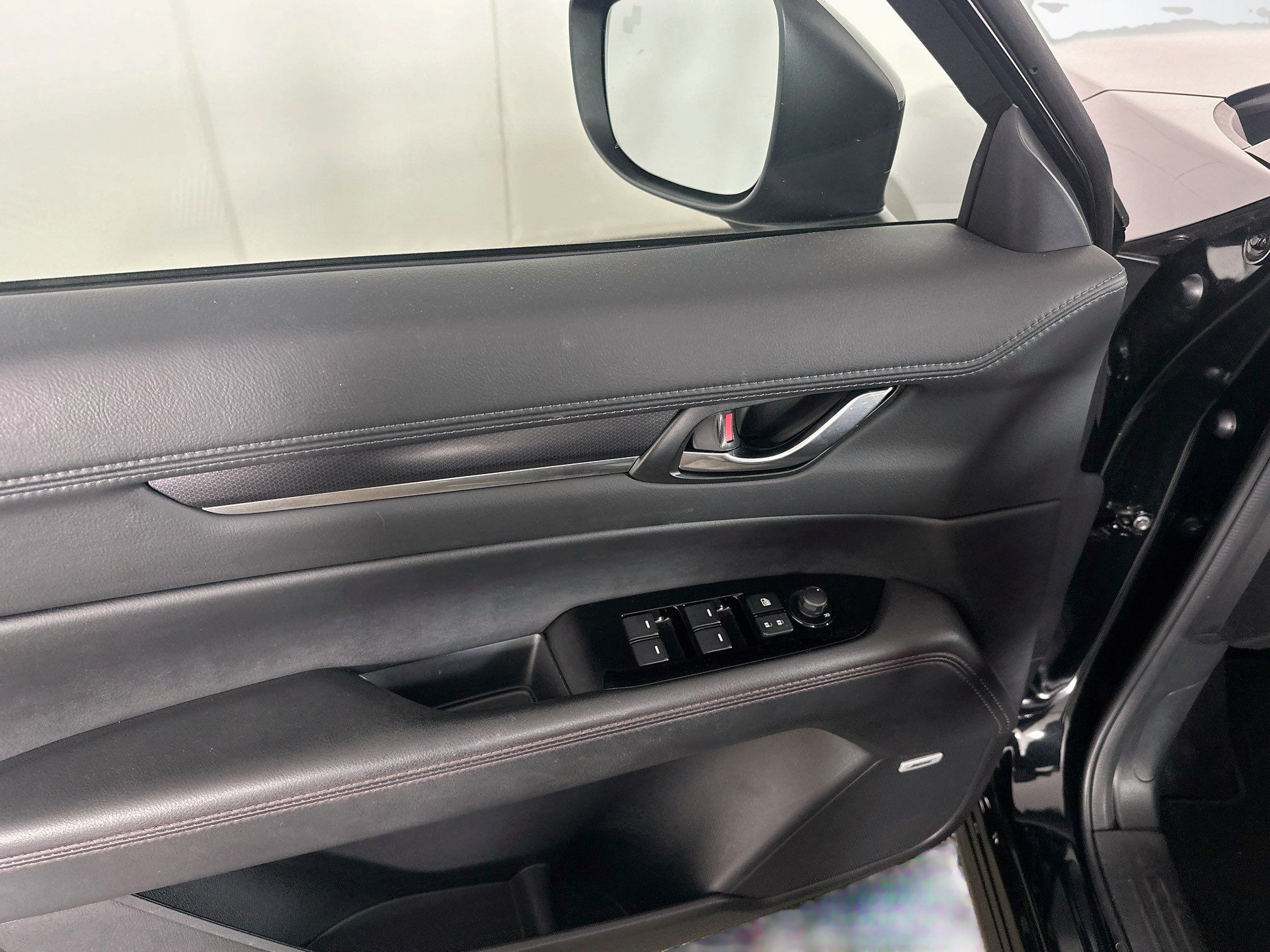 Used 2025 MAZDA CX-5 Carbon Edition AWD/4WD image 15
