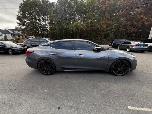 Used 2018 Nissan Maxima 3.5 SV image 4