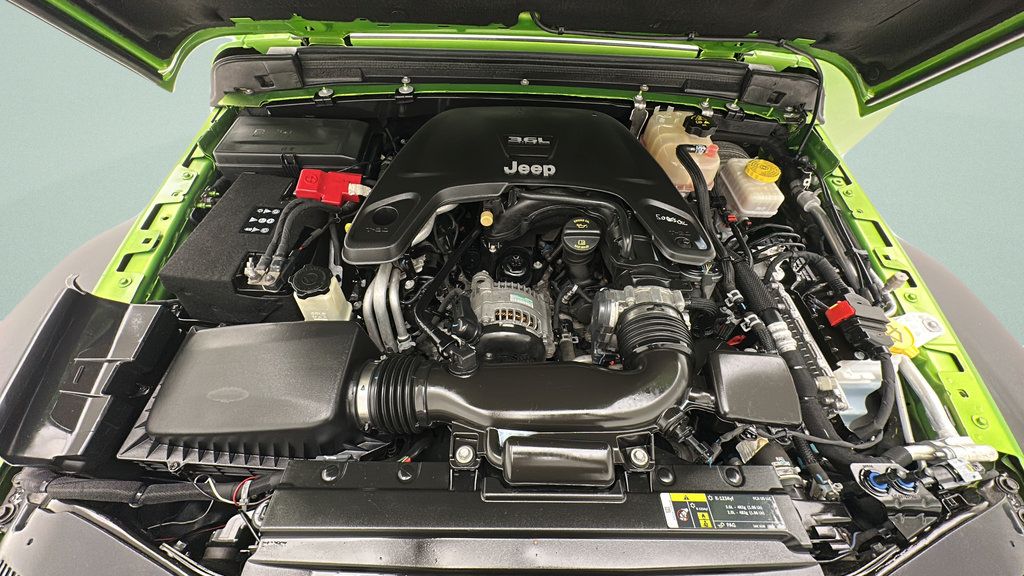 Used 2018 Jeep Wrangler Unlimited Sport S AWD/4WD image 20