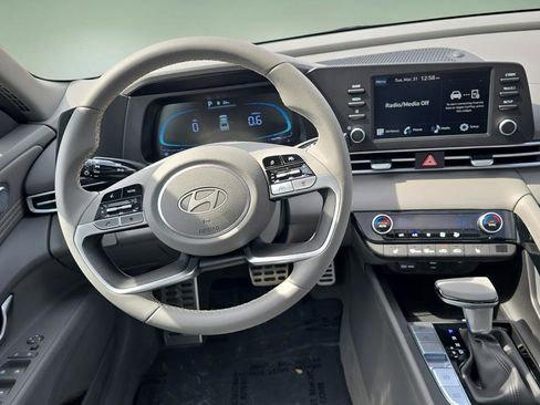New 2026 Hyundai Elantra SEL Sport Premium FWD image 12
