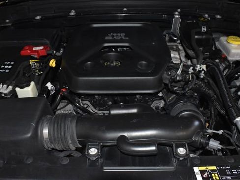 Used 2020 Jeep Wrangler Sport image 10