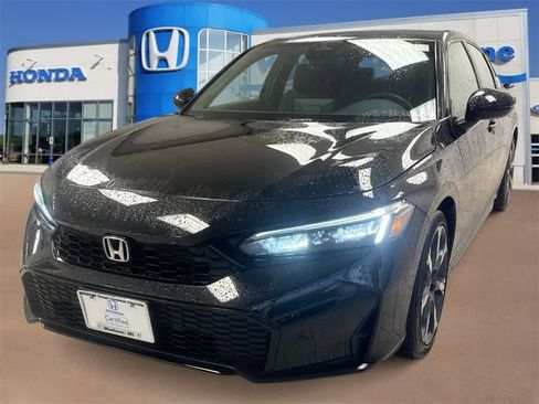 Used 2025 Honda Civic Sport Touring image 1