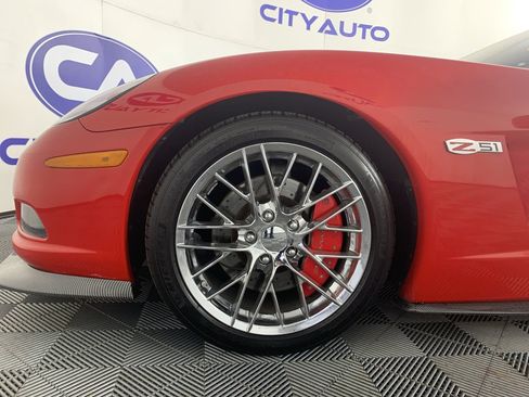 Used 2005 Chevrolet Corvette Coupe w/ Preferred Equipment Group image 12