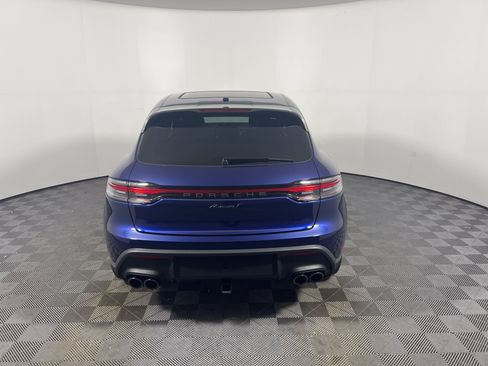 Certified 2026 Porsche Macan AWD/4WD image 6