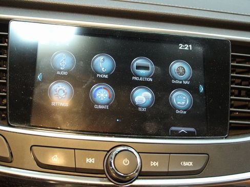 Used 2018 Buick LaCrosse Premium image 24