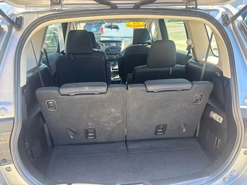 Used 2014 MAZDA MAZDA5 Sport image 9
