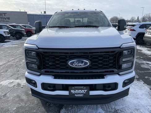 Used 2023 Ford F350 XLT w/ XLT Premium Package image 27