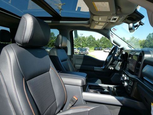New 2026 Ford F250 Lariat AWD/4WD image 12