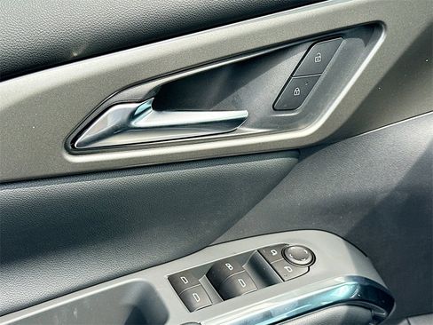 New 2026 Chevrolet Traverse LT w/ Driver Confidence Package image 13