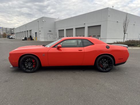 Used 2023 Dodge Challenger SRT Hellcat image 7