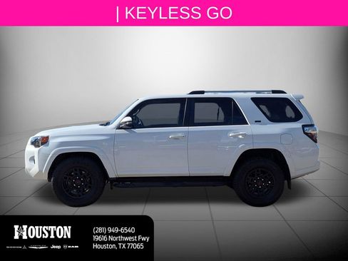 Used 2023 Toyota 4Runner SR5 Premium w/ Moonroof Package image 8