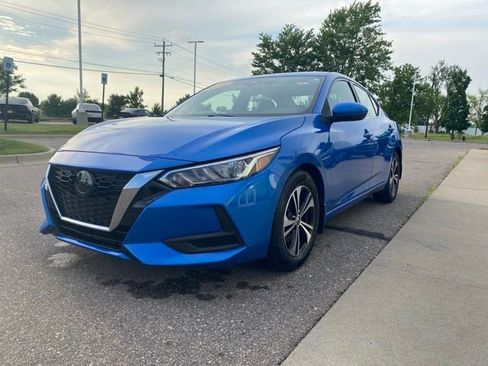 Used 2021 Nissan Sentra SV FWD image 1