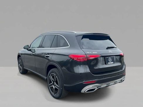 New 2026 Mercedes-Benz GLC 300 4MATIC image 3