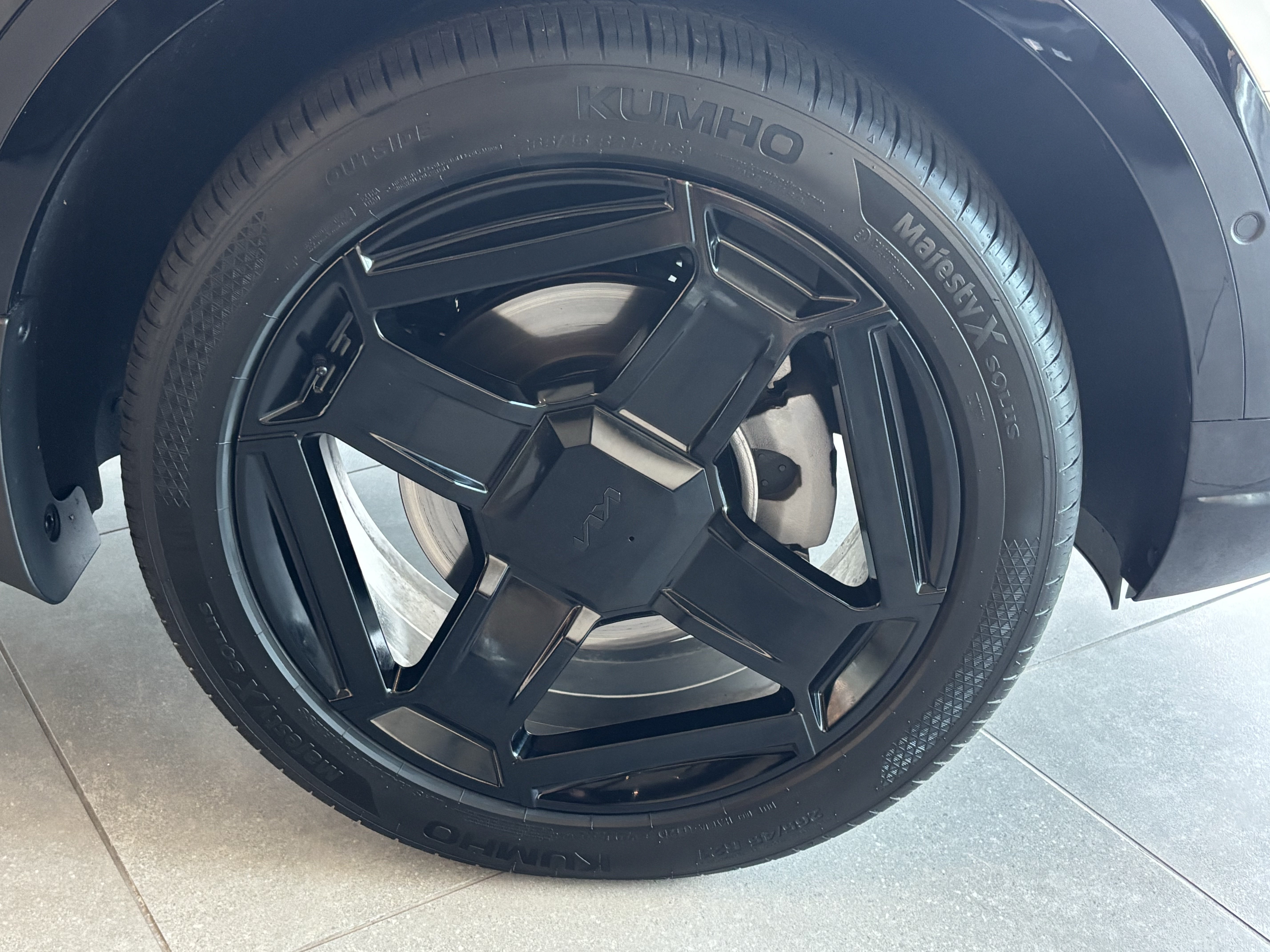 Certified 2027 Kia Telluride X-Line SX Prestige AWD/4WD image 7