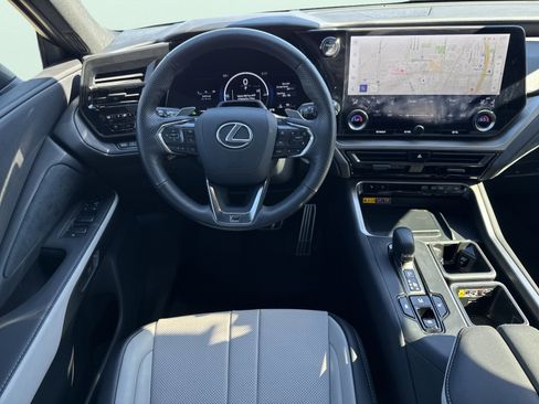 Used 2024 Lexus TX 500h AWD w/ Technology Package image 59