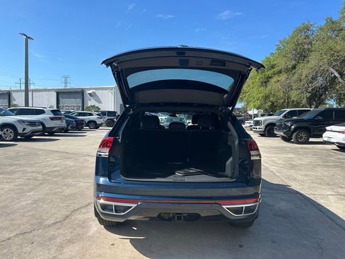 Used 2021 Volkswagen Atlas Cross Sport SE w/ V6 Towing Package FWD image 44