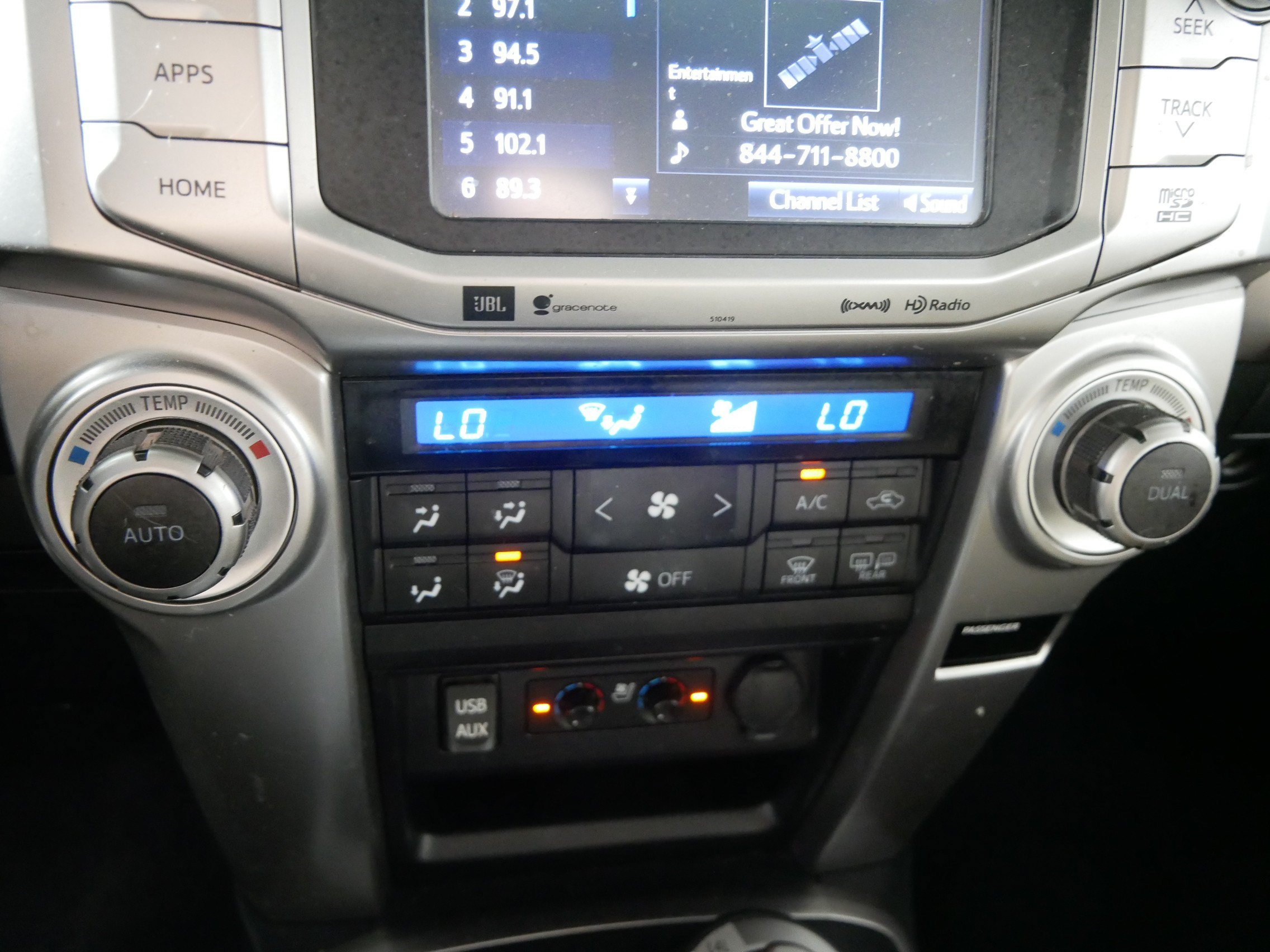 Used 2018 Toyota 4Runner Limited AWD/4WD image 23