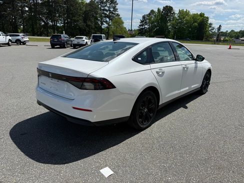 Used 2025 Honda Accord SE image 8