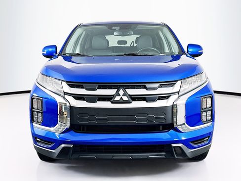 Used 2024 Mitsubishi Outlander Sport AWD image 2