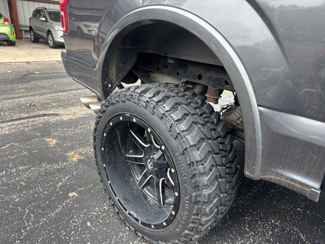Used 2018 Ford F150 XLT w/ Equipment Group 302A Luxury AWD/4WD image 10