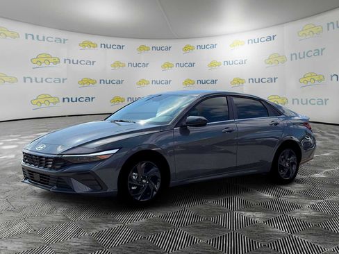 New 2026 Hyundai Elantra SEL Sport Premium image 3