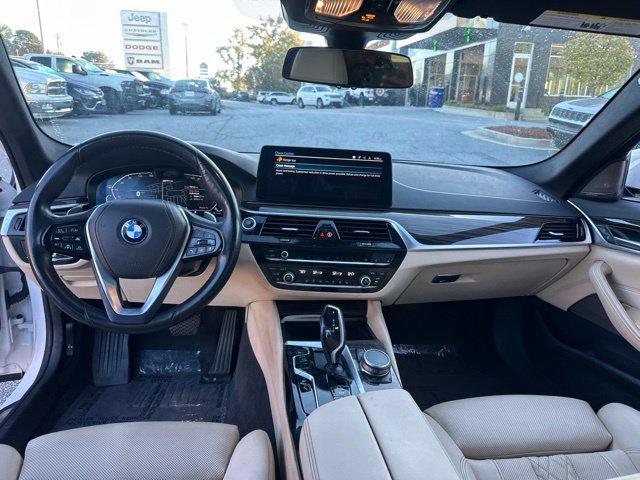 Used 2023 BMW 530e w/ Premium Package RWD image 21