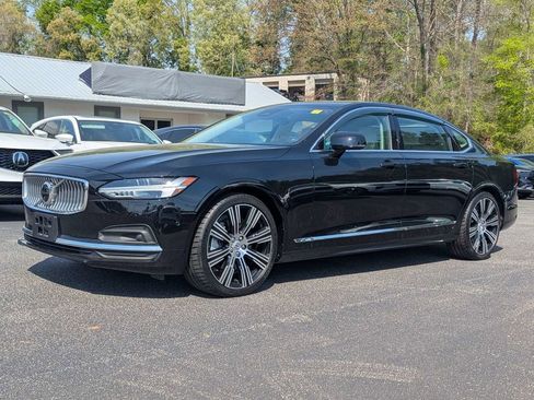 Used 2024 Volvo S90 B6 Ultimate w/ Protection Package Premier AWD/4WD image 2