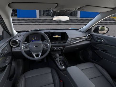 New 2026 Chevrolet Trax ACTIV w/ Driver Confidence Package FWD image 39