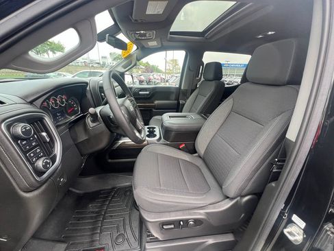 Used 2021 Chevrolet Silverado 1500 RST w/ Redline Edition AWD/4WD image 25