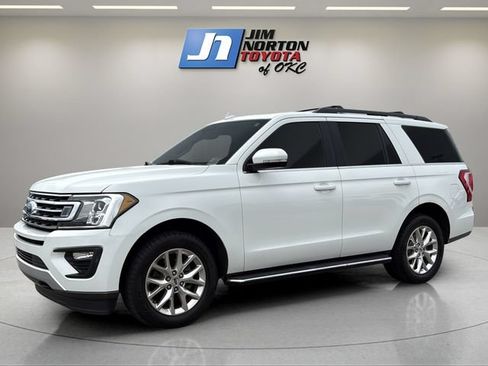 Used 2020 Ford Expedition XLT w/ Equipment Group 202A AWD/4WD image 1