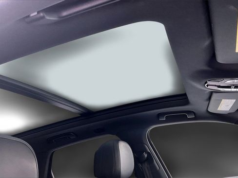 Used 2019 Porsche Cayenne image 28