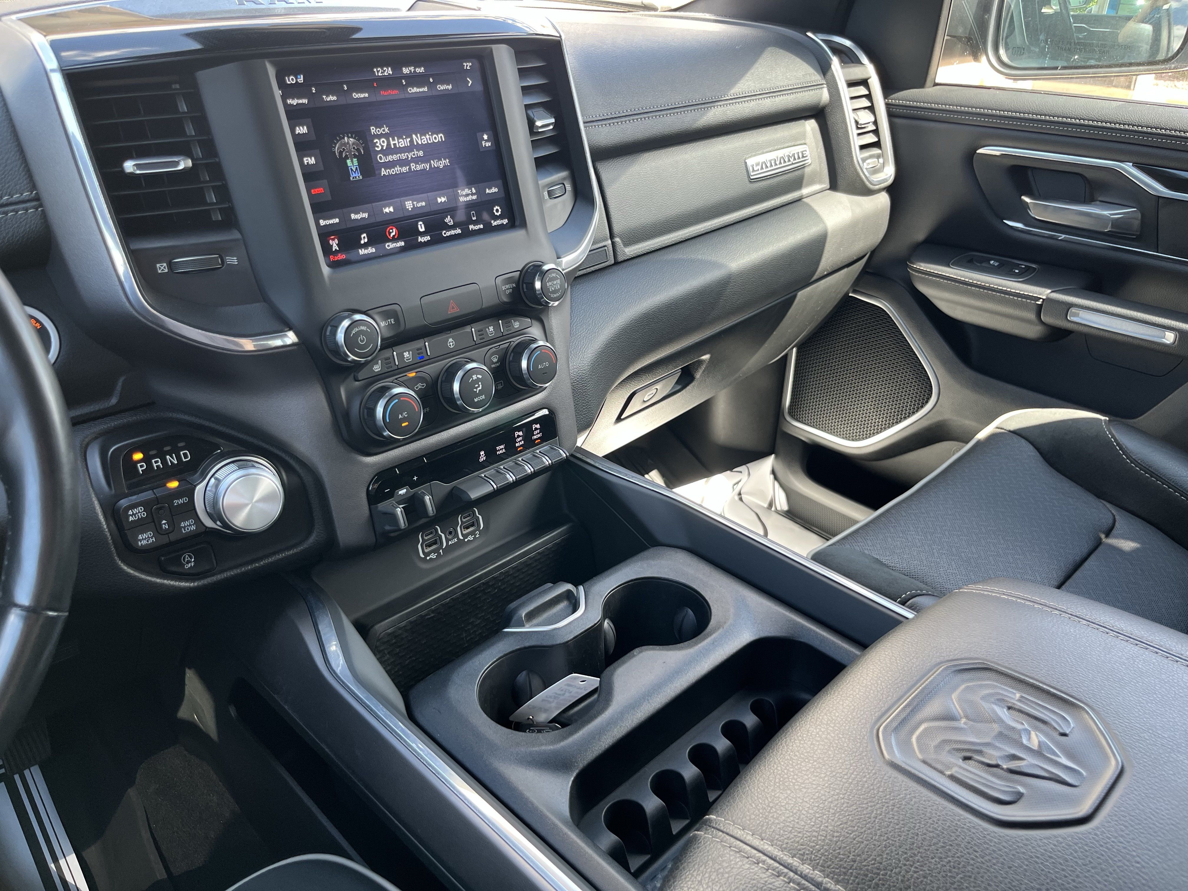 Used 2021 RAM 1500 Laramie w/ Sport Appearance Package AWD/4WD image 33