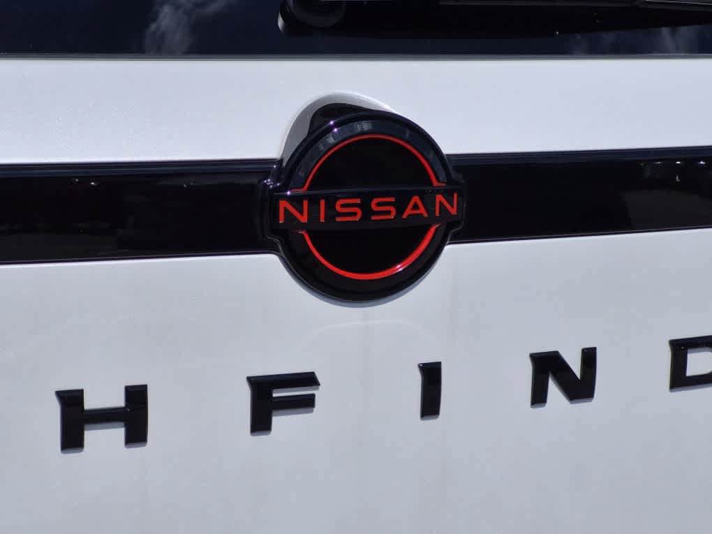 New 2026 Nissan Pathfinder Rock Creek AWD/4WD image 19