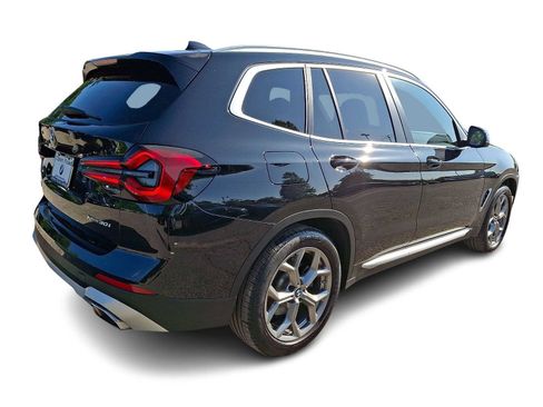 Used 2024 BMW X3 xDrive30i w/ Premium Package AWD/4WD image 6