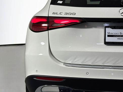 New 2026 Mercedes-Benz GLC 300 4MATIC image 14