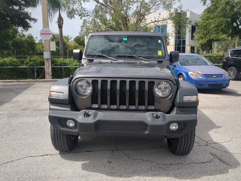 Certified 2023 Jeep Wrangler Sport AWD/4WD image 3