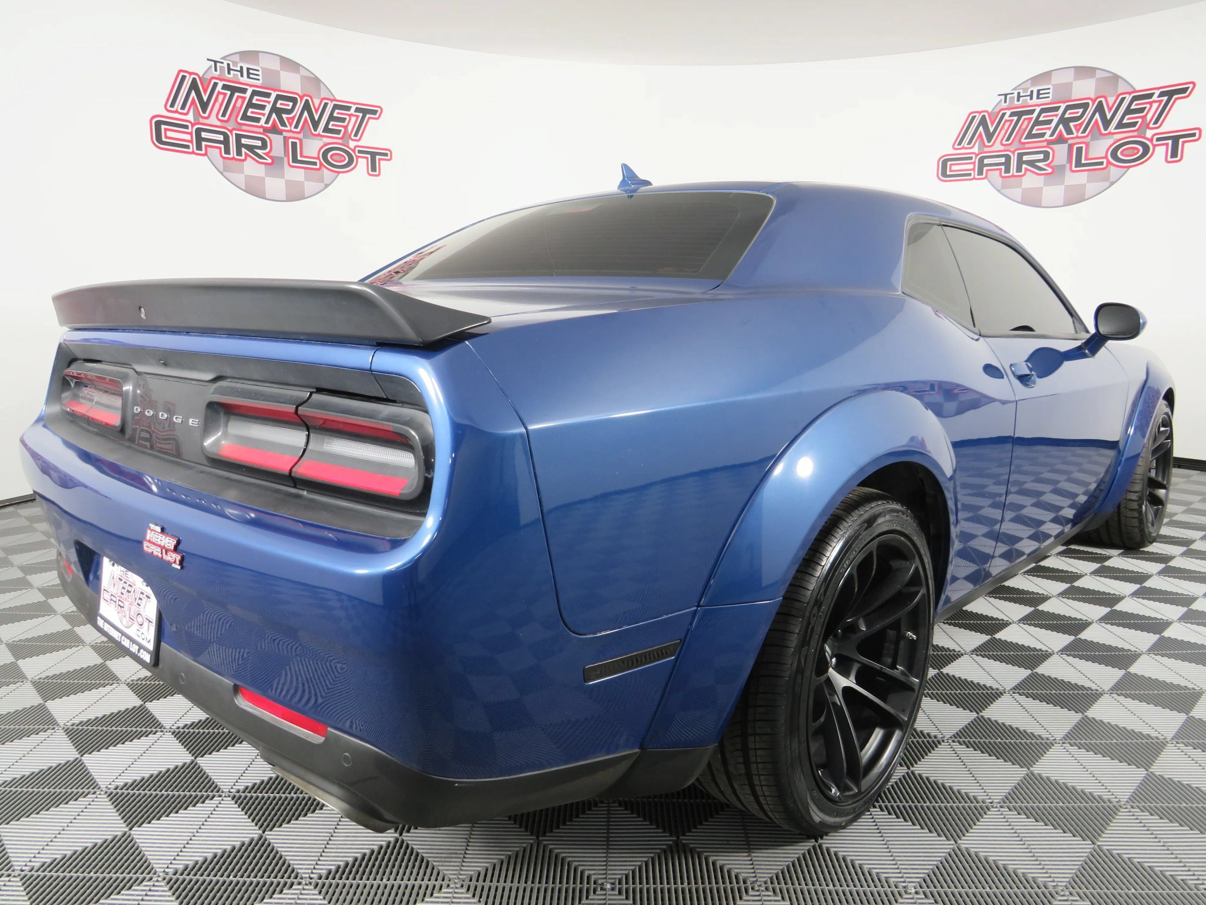 Used 2021 Dodge Challenger R/T Scat Pack RWD image 7