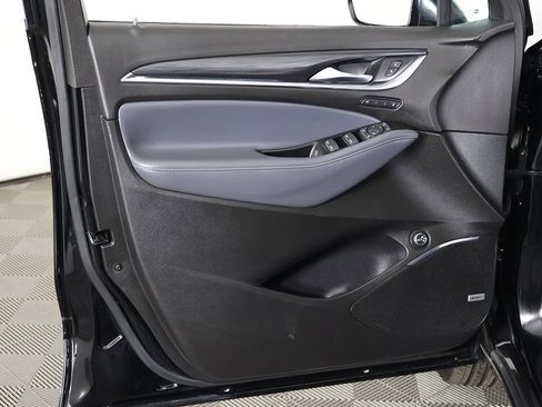 Used 2024 Buick Enclave Premium image 28