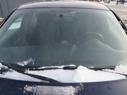 Used 2013 Dodge Avenger SE image 34