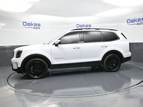 Certified 2025 Kia Telluride EX X-Line image 5