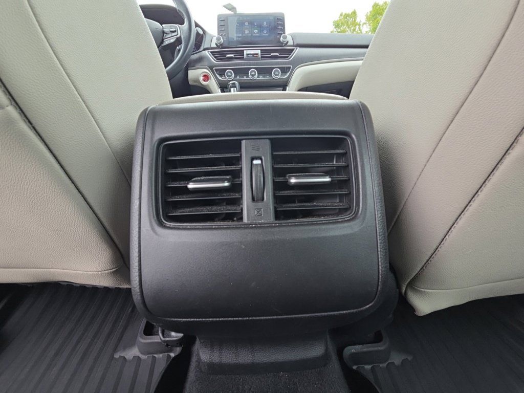 Used 2019 Honda Accord EX-L image 17
