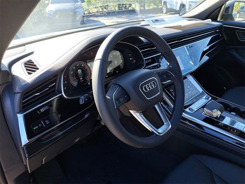 New 2026 Audi Q8 Premium Plus image 7
